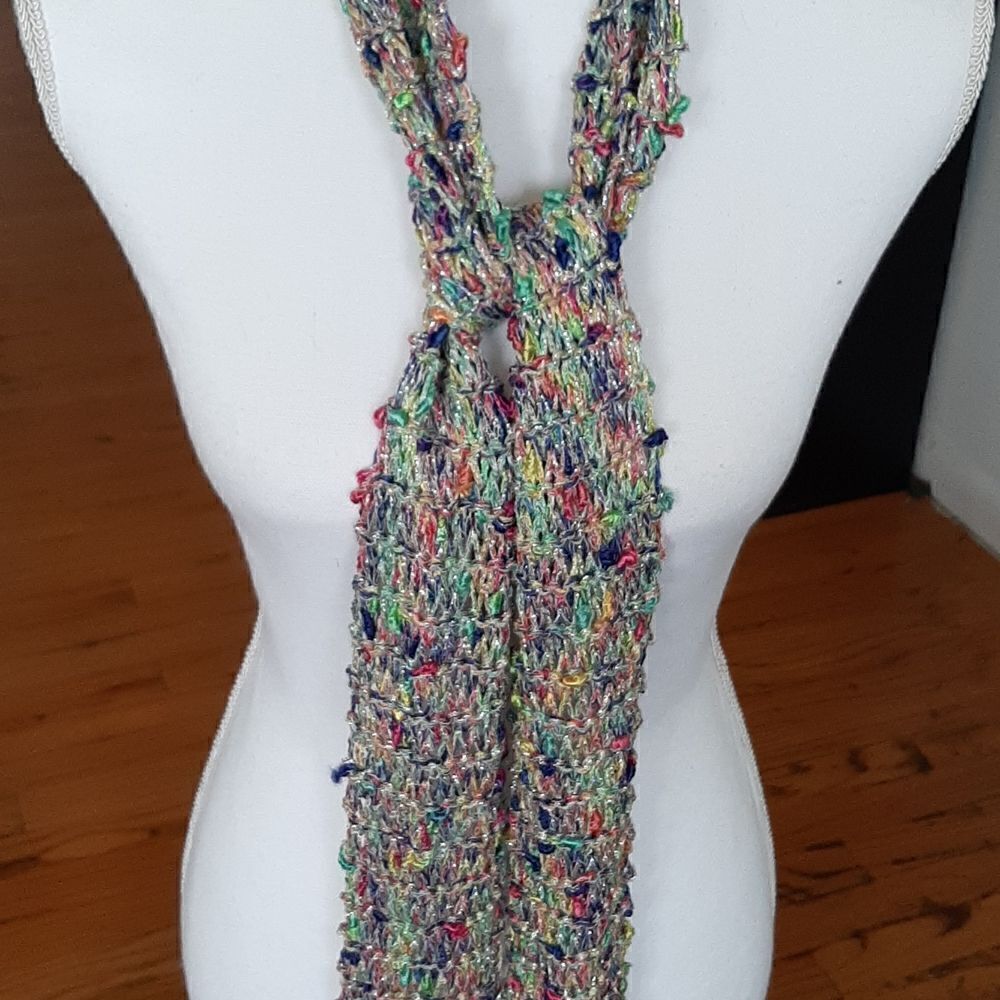 Glitzy knit scarf   - Picture 2 of 5